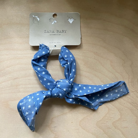 Zara Other - ✨SALE✨ 
Zara star print scarf ✨SALE✨